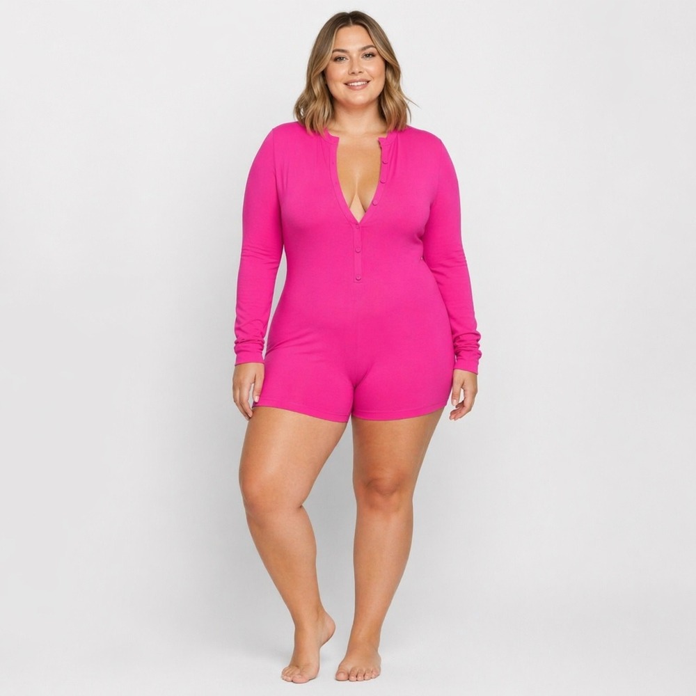 SKIMS Soft Lounge Button‎ Up Henley Romper Hot Pink 4X
